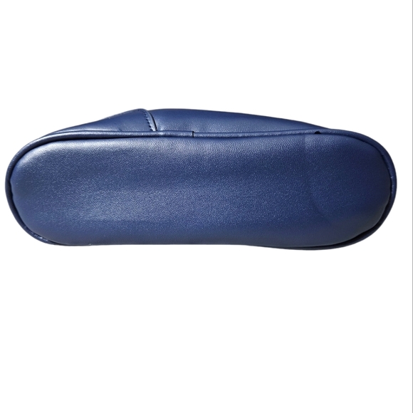 Salvatore Ferragamo | Travel Bag | Turkish Airlines First Class Amenity Wrislet - Picture 6 of 12